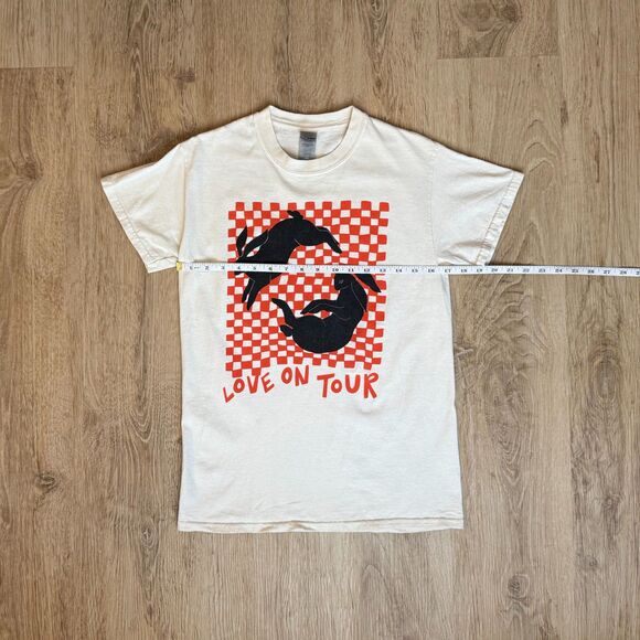 Gildan Harry Styles Love On Tour 2021 White Small Graphic Tee with Bunnies - Picture 4 of 5